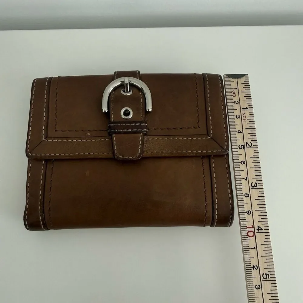 Coach Soho Saddle Leather Wallet Y2K Vintage Snap Buckle w/ Card & Coin Pockets